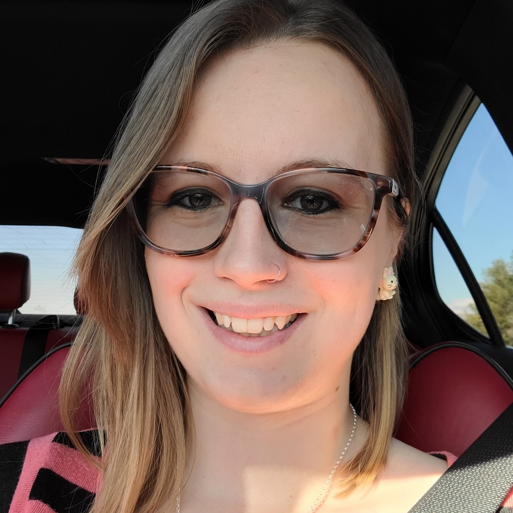 Meet your Posher, Andie